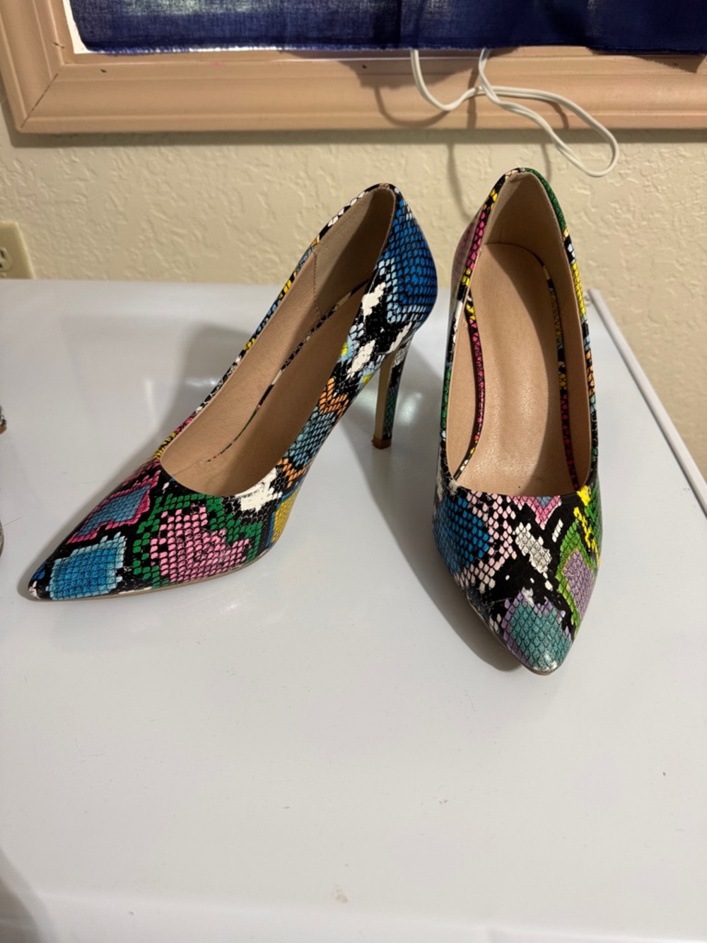 Snakeskin Pointed-Toe Stiletto Pumps - Women's